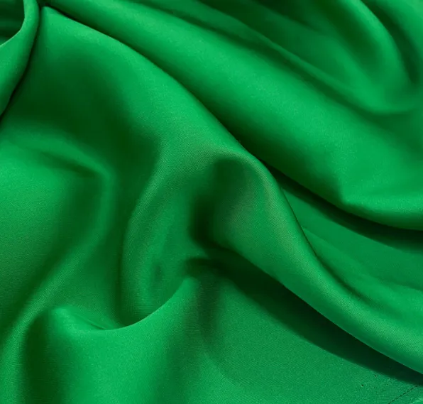 Viscose polyester groen